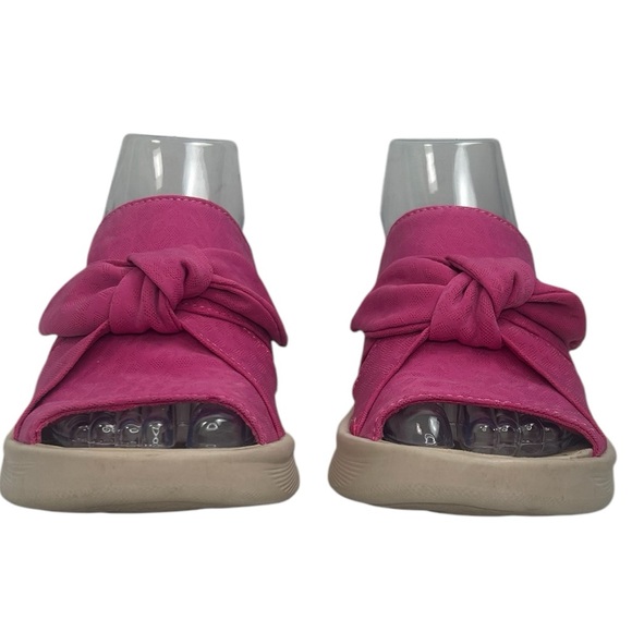 Bzees LifeStride Women SZ 7.5W Pink Cheetah Knotted Smile Slip On Wedge Sandals - Picture 4 of 10